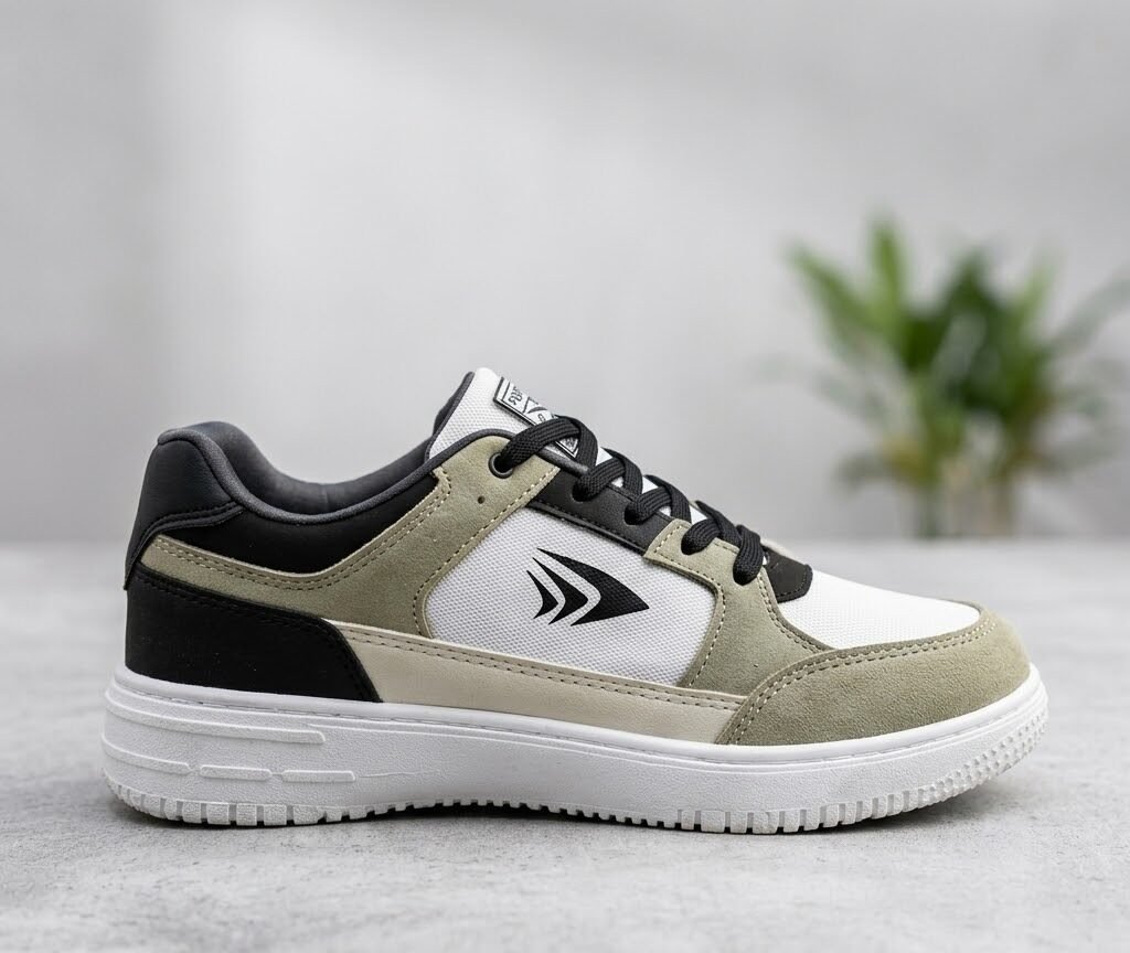 MAAUVERSE Urban Premium Footwear Model 03